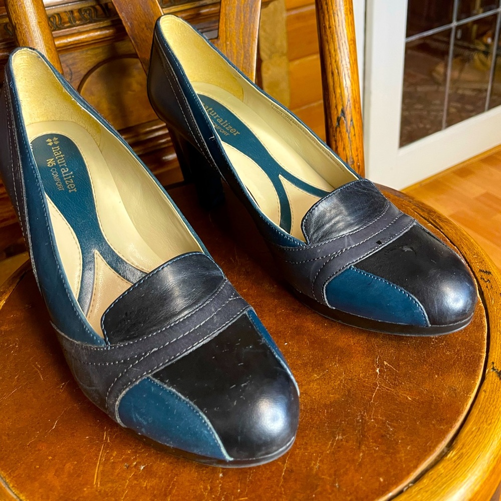 Naturalizer Platform Pumps - Picture 5 of 14